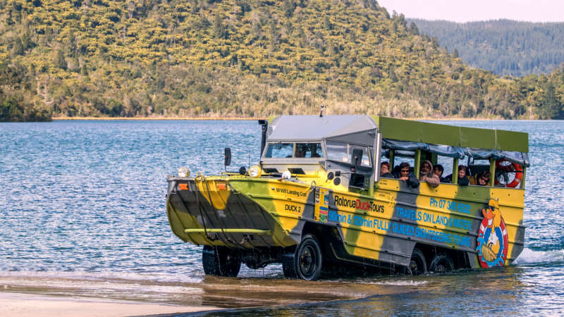 Jump on our genuine WWII amphibious Duck and discover the beautiful scenery of the Rotorua Lakes district on this fully guided tour!